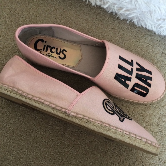 Circus by Sam Edelman “rosé all day” slip on shoes - Picture 3 of 5